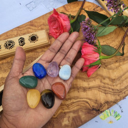 Coffret 7 pierres roulées - 7 Chakras